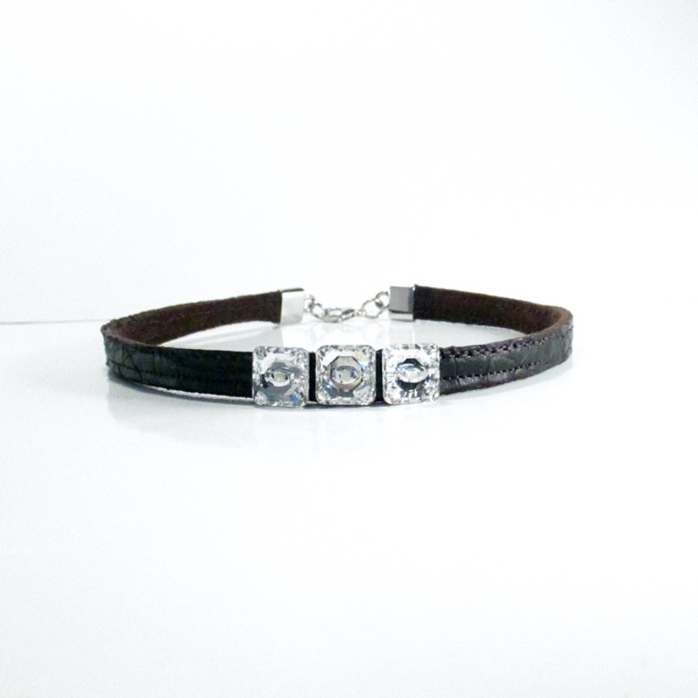 Choker Necklace with Swarovski Crystals